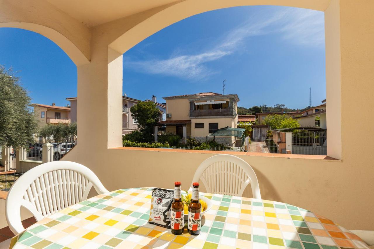 Casa A Due Passi Dal Mare Apartment Arbatax Exterior photo
